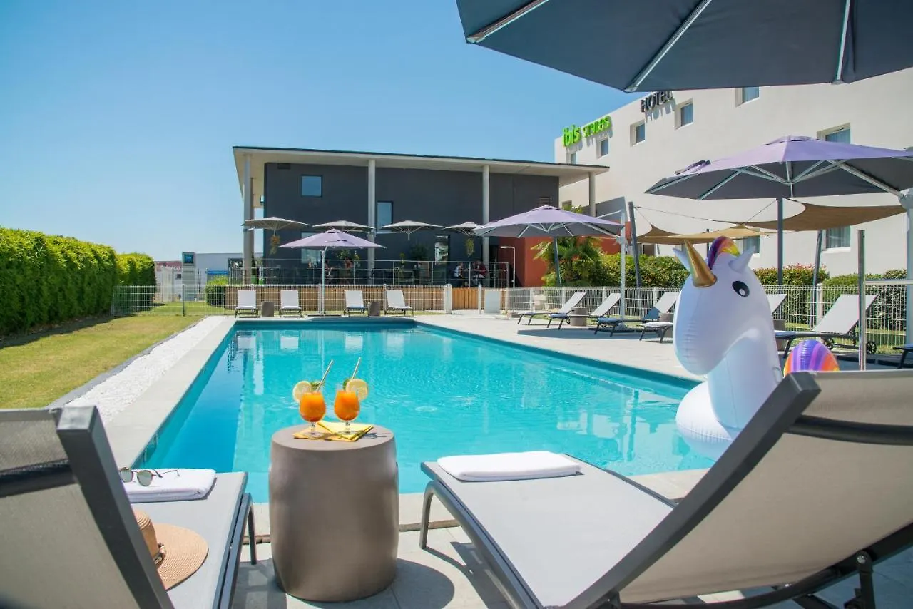 Ibis Styles Pertuis Portes Du Luberon Hotel