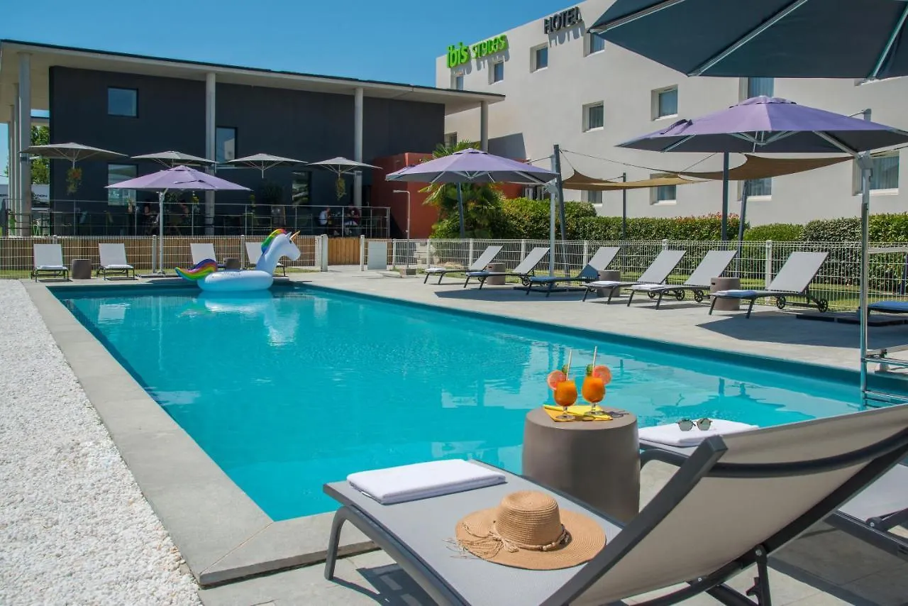 Ibis Styles Pertuis Portes Du Luberon Frankrijk