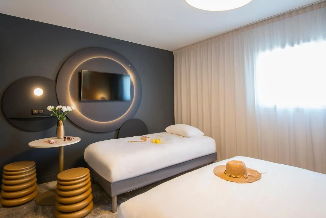 Hotel Ibis Styles Pertuis Portes Du Luberon