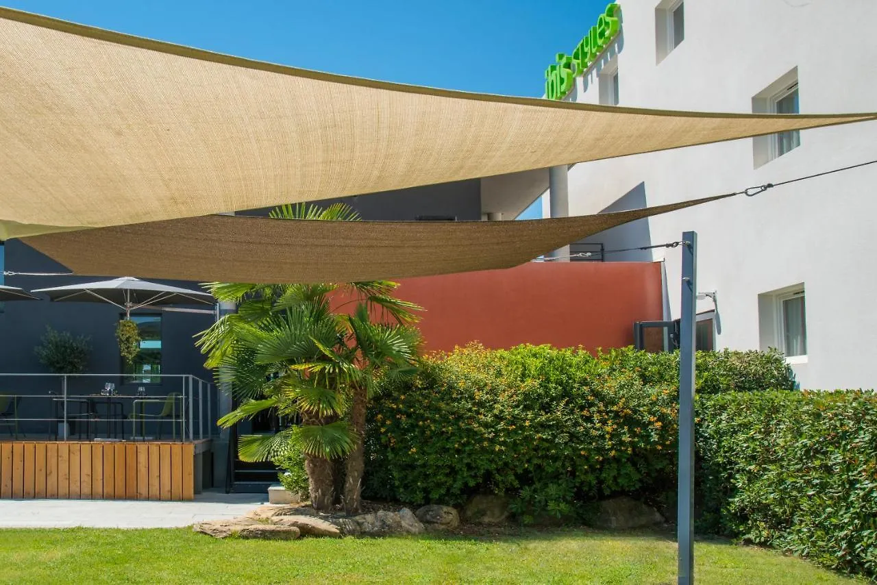 Ibis Styles Pertuis Portes Du Luberon 3*,