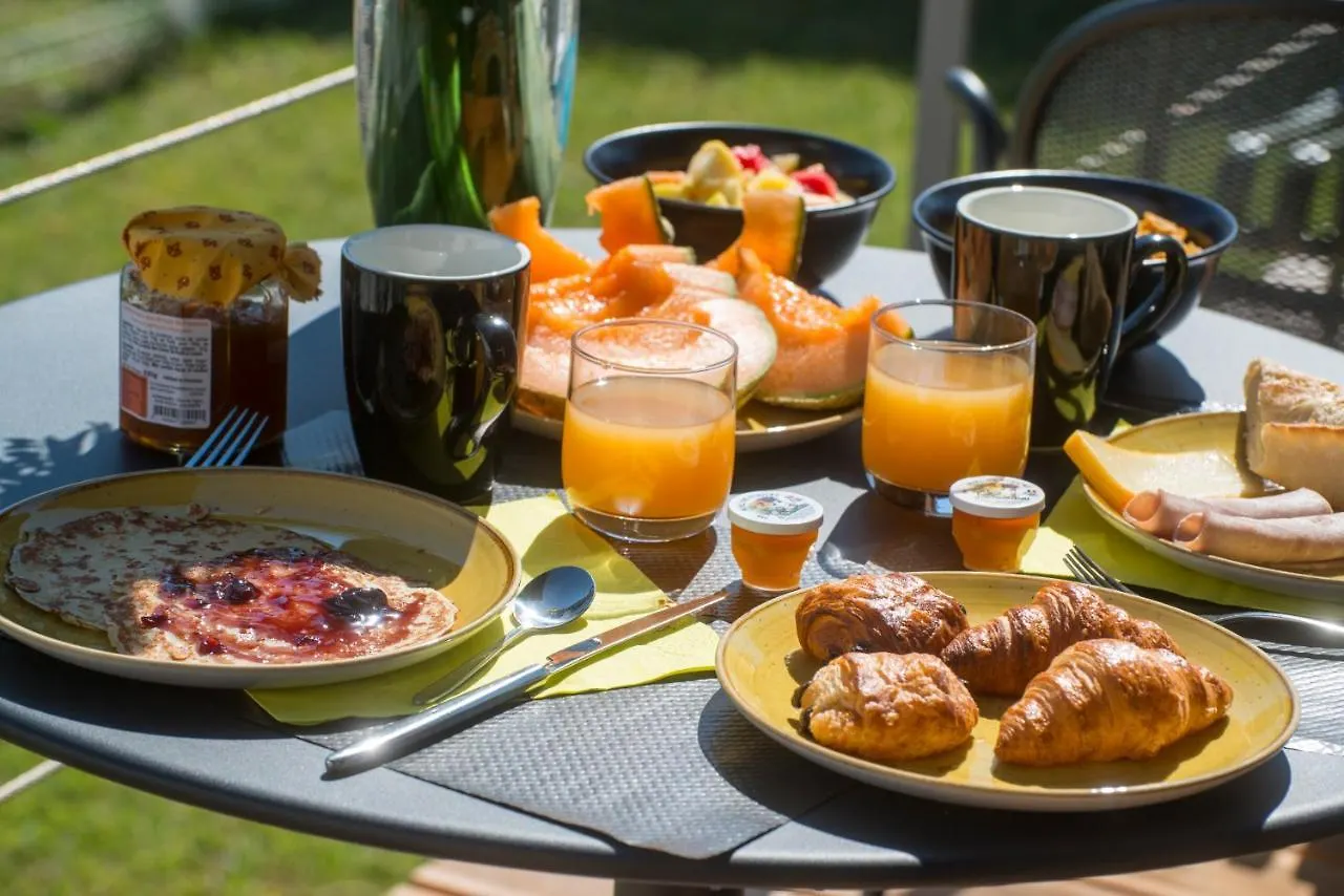 Ibis Styles Pertuis Portes Du Luberon 3*,