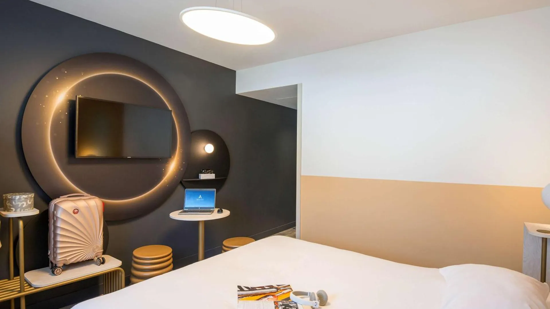 Ibis Styles Pertuis Portes Du Luberon Hotel