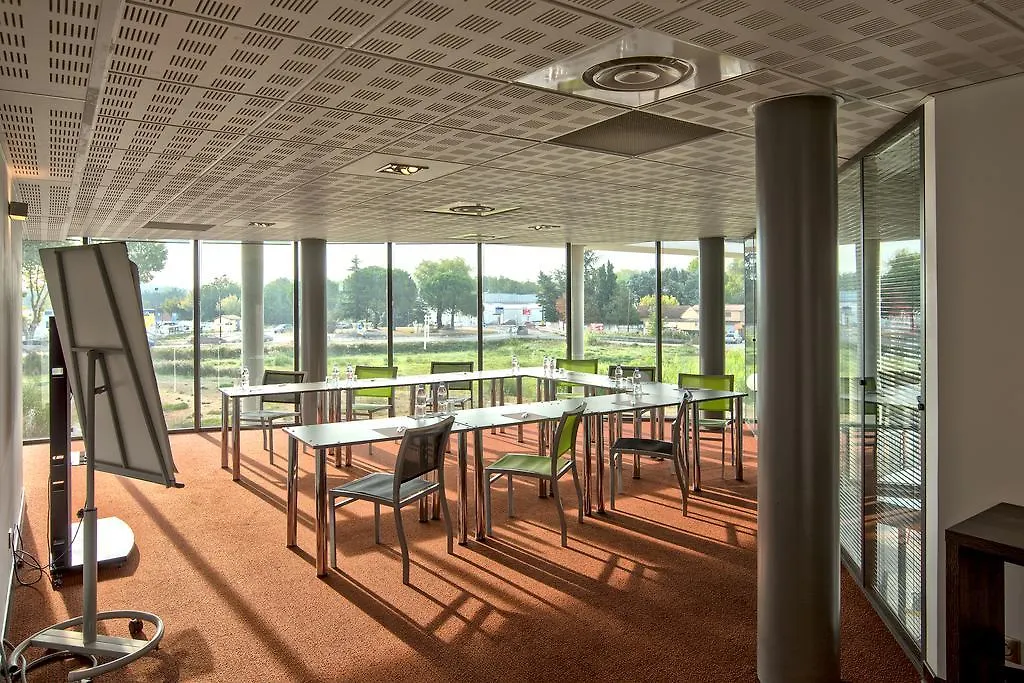 Ibis Styles Pertuis Portes Du Luberon Frankrijk