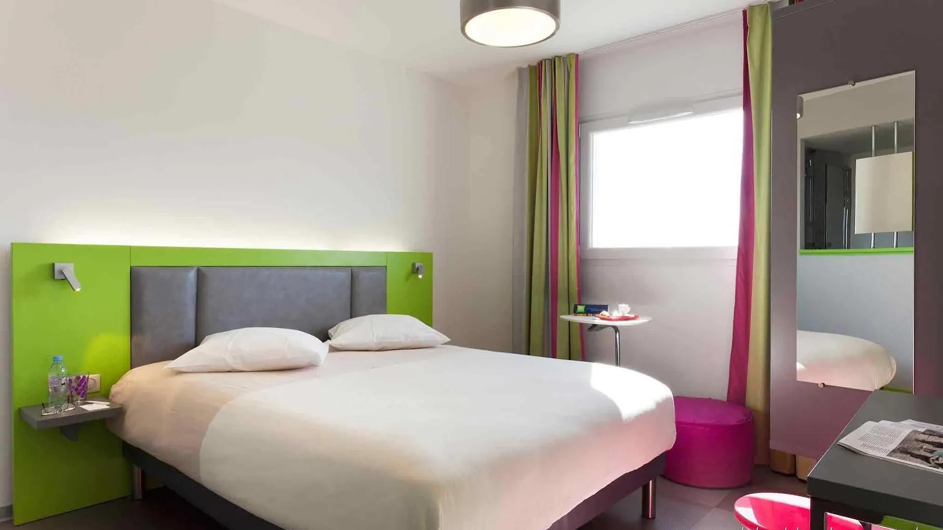 Ibis Styles Pertuis Portes Du Luberon 3*,