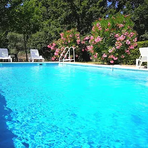 Au Bien Etre Piscine Chauffee Villecroze